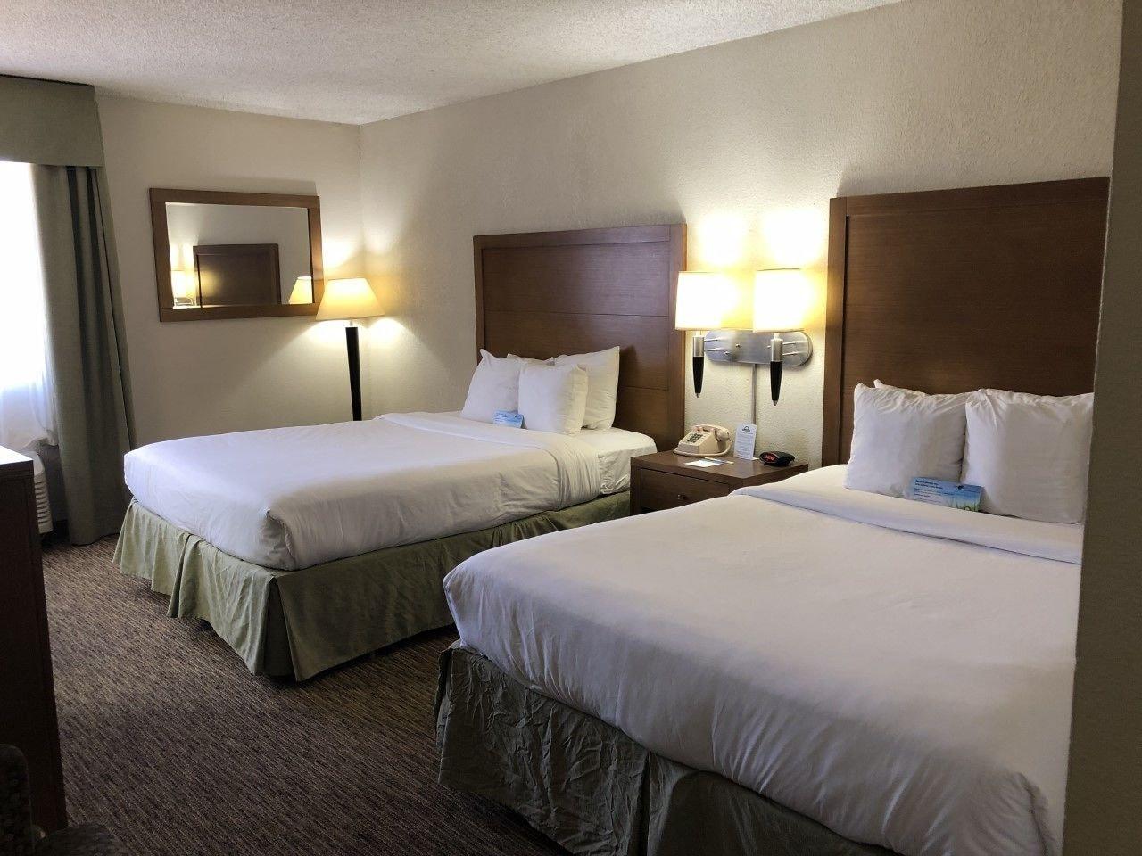 Days Hotel By Wyndham Peoria Glendale Area Εξωτερικό φωτογραφία